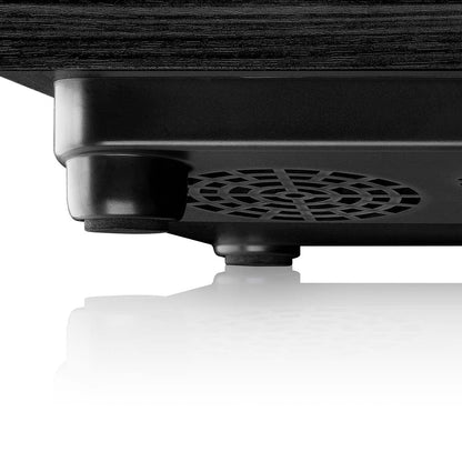 Lenco LS-10BK platespiller i tre med innebygde høyttalere, svart