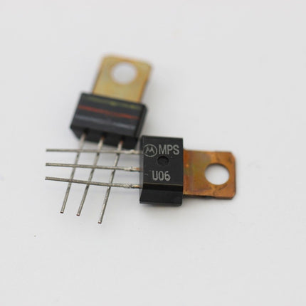 BD530 Si-P, NF-Tr/E, 100V, 2A, 10W, 100MHz