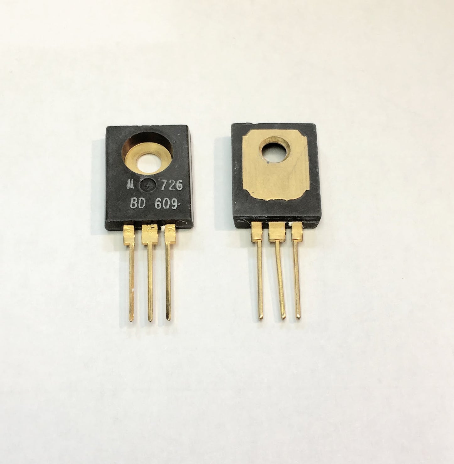 BD610 Si-P, NF-L, 80V, 10A, 90W